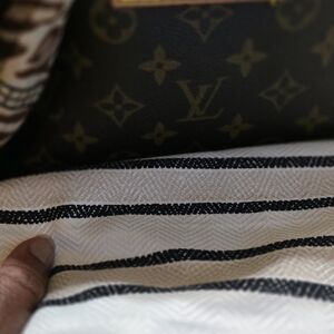 Louis Vuitton Monogram